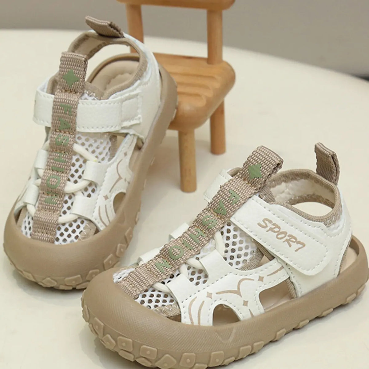 Anti-Collision Sports Sandals, Velcro Soft Sole Non-Slip, Unisex Summer Breathable Beach Shoes, Kids' Comfortable Footwear