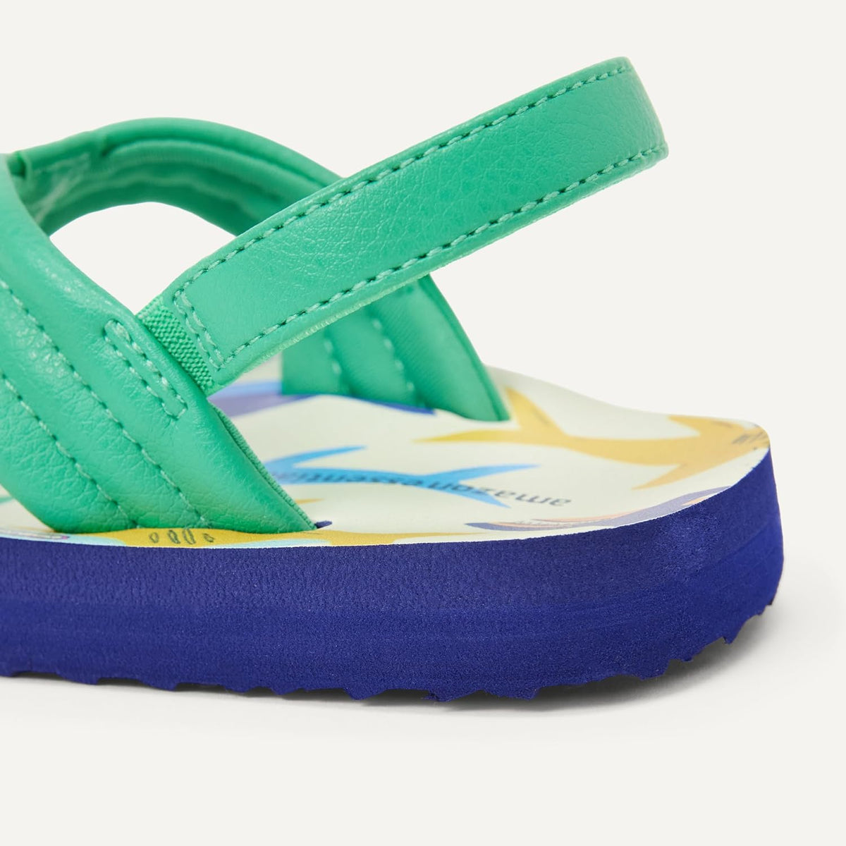 Amazon Essentials Unisex Toddlers' Flip Flop Sandals with Backstrap for Boys and Girls